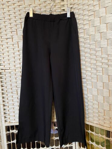 черные классические брюки женские: Новые брюки девочке 11-12 лет
Размер 140-155
Не носилось