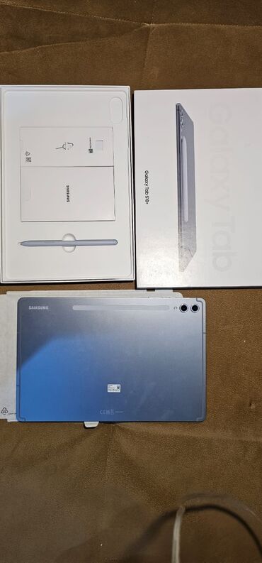 ipan mini 5: Yeni Samsung Galaxy Tab, 12,4", 512 GB, Ünvandan götürmə