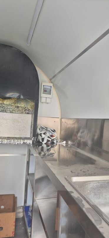 Butkalar, köşklar: Əldə düzəlmə deyil. Zavod istehsalıdır. 2 ildirdən artıqdırki — 4