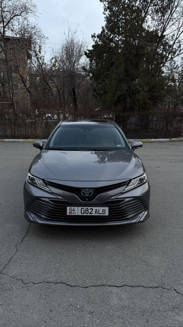 Toyota: Toyota Camry: 2018 г., 2.5 л, Вариатор, Гибрид, Седан