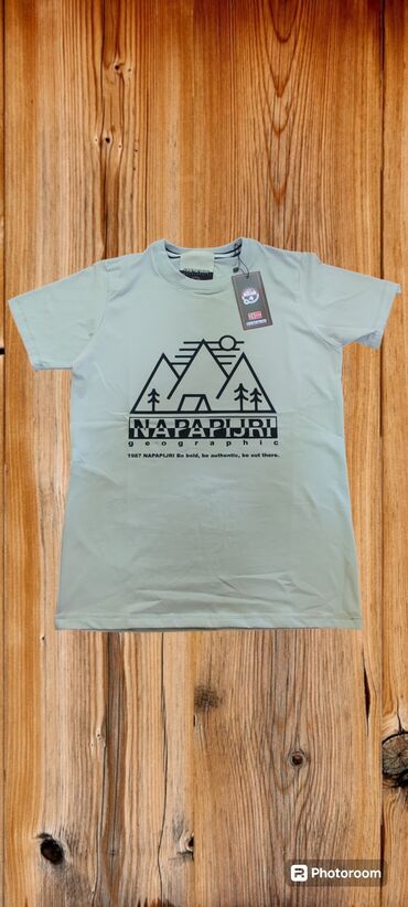 Majice: Muška majica Regular fit Materijal pamuk sa elastinom Veličine na na lalafo.rs — 28 Majice: Muška majica Regular fit Materijal pamuk sa elastinom Veličine na — 28