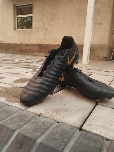 футбольный щит: Футбольный комплект: щитки Adidas + бутсы Nike - Щитки: Adidas — 2