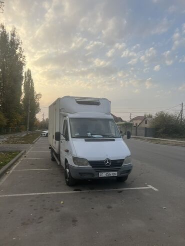 спринтер грузовой средний: Mercedes-Benz Спринтер: 2002 г.