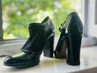 обувь jordan: Туфли 39, цвет - Черный
