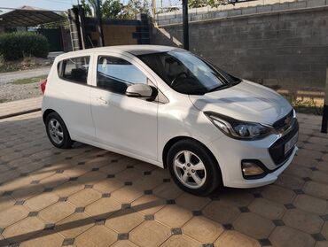 Chevrolet: Chevrolet Spark: 2018 г., 1 л, Автомат, Бензин, Хэтчбэк