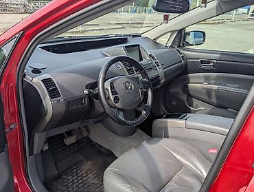 Toyota: Toyota Prius: 2006 г., 1.5 л, Вариатор, Гибрид, Хэтчбэк — 11