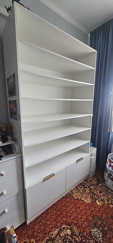 Книжные полки: Книжная полка, Б/у, ЛДСП, Напольная — 3