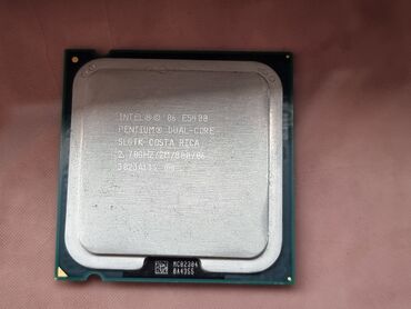 Kompüter, noutbuk və planşetlər: Prosessor Intel Pentium E5400, 3-4 GHz, 4 nüvə, İşlənmiş