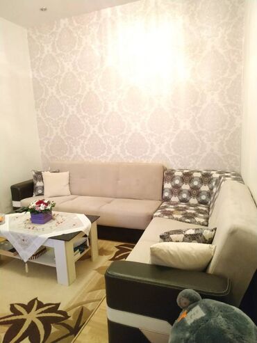 Uzunmüddətli kirayə evlər: 74 kv. m, 3 otaqlı — 10