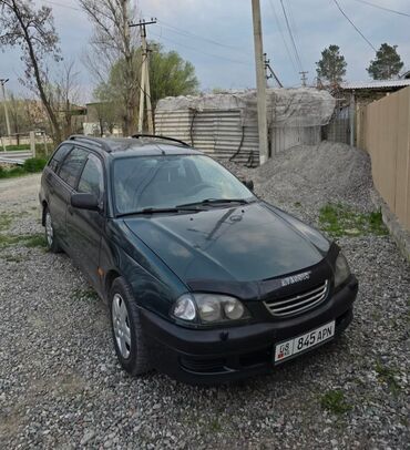 Toyota: Toyota Avensis: 1999 г., 1.8 л, Механика, Бензин, Универсал