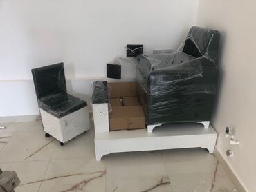 Salon, tibbi kreslolar: Pedkur kreslosu dest her reng var sifariwler qebul olnur