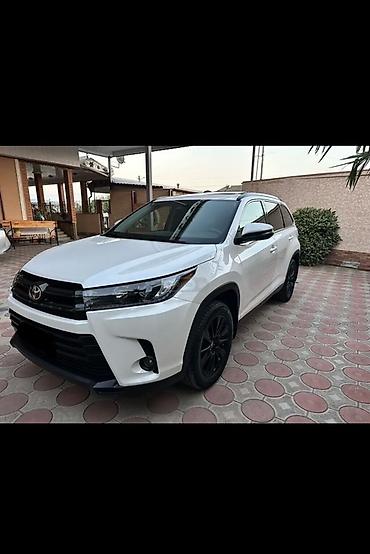 Продажа авто: Toyota Highlander: 2019 г., 3.5 л, Автомат, Бензин, Кроссовер — 2