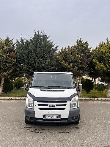 ford icarə: Salam. Masin avropadan gelib 2.2 mator on ceken 2011 mator masin ela — 4