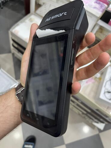 AZ Smart mobil terminalı maliyyə əməliyyatlarının aparılması üçün