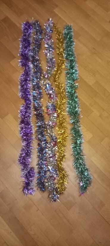 Yeni il oyuncaqları və bəzəkləri: Şam ağacının aksesuarları əla vəziyyətdədir təzədi şəkildə olanlardı — 11