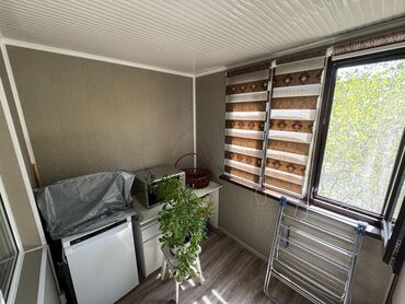продаю дом в нарыне: 2 комнаты, 44 м², 104 серия, 3 этаж, Дизайнерский ремонт