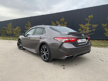 Toyota: Toyota Camry: 2018 г., 2.5 л, Автомат, Бензин, Седан — 4