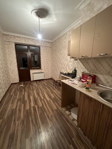 Uzunmüddətli kirayə mənzillər: Abweron Rayonu Mehdabad Qesebesi Tam merkezde 12mertebeli binanin — 3