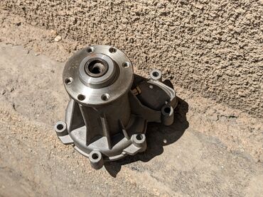 Помпы: Помпа Mercedes-Benz 1996 г., Новый, Аналог — 15