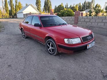 салон машины: Audi 100: 1991 г., 2 л, Механика, Бензин, Седан — 5