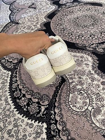 Спорттук бут кийим: Кроссовкалар, 41, 41.5, 42, Gucci, Жаңы, түсү - Саргыч боз — 4