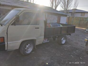 Toyota: Toyota Lite Ace: 1987 г., 1.8 л, Механика, Бензин, Пикап