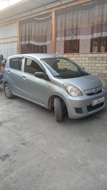 самая деловая машина: Daihatsu Cuore: 2008 г., 1.1 л, Механика, Бензин, Хэтчбэк