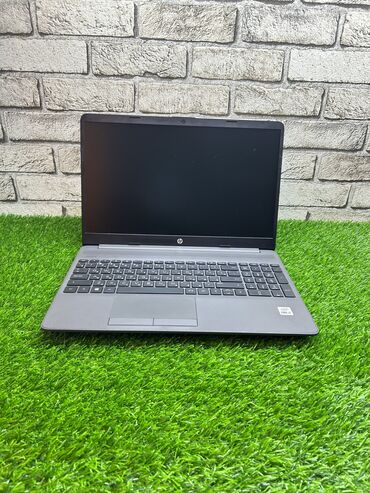 disk: HP 15.6 ", Intel Core i5, < 128 GB