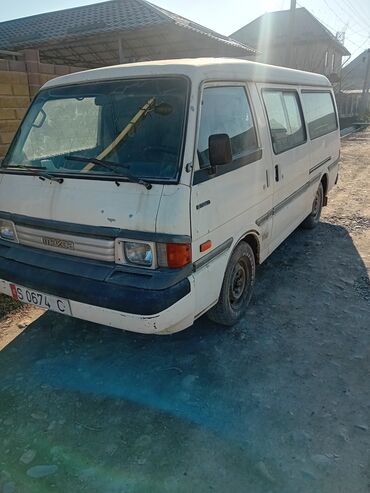 покупка авто: Mazda BONGO: 1993 г., 2.2 л, Механика, Дизель, Бус