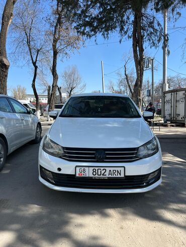 фольксваген 2005: Volkswagen Polo: 2013 г., 1.6 л, Автомат, Бензин, Седан