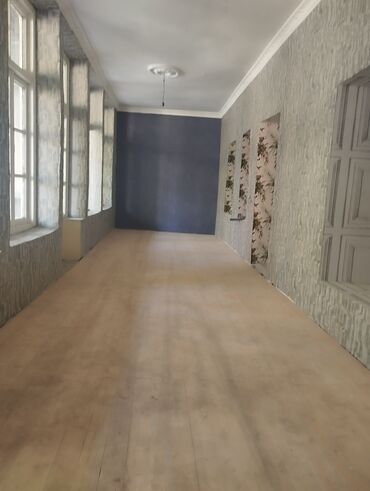 Həyət evləri və villaların satışı: Sabunçu qəs. 4 otaqlı, 3 kv. m — 11