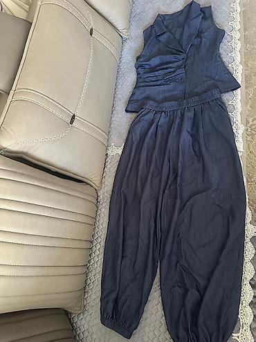 Dəstlər, kostyumlar: İki hissəli qadın dəsti – tünd mavi (denim effektli) parça - Yuxarı — 2