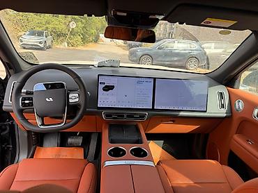 авто лупарик: Lixiang L7: 2025 г., 1.5 л, Автомат, Гибрид, Кроссовер — 5