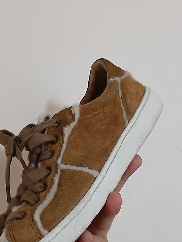 зимнии кроссовки: Кеды UGG из замши с утеплением - Материал верха: натуральная замша — 1