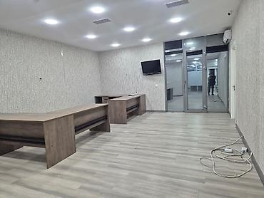 Коммерческая недвижимость: Ofis icarəsi – Xətai metrosuna yaxın, 17 mərtəbəli plazanın 14-cü — 8