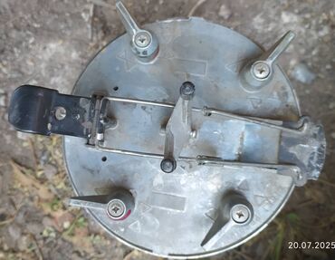 Другое автосервисное оборудование: Продаю крышки - дозаторы для перемешивания Автокраски - 73 штуки at lalafo.kg — 4 Другое автосервисное оборудование: Продаю крышки - дозаторы для перемешивания Автокраски - 73 штуки — 4