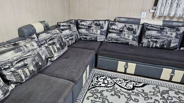 Угловые диваны: Угловой диван, C подушками — 9