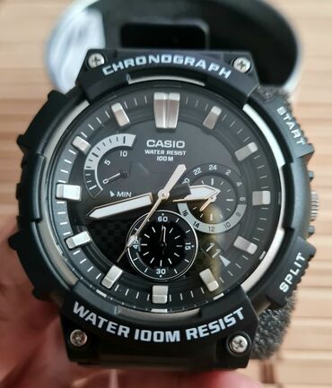Сумки: Новый, Наручные часы, Casio, цвет - Черный
