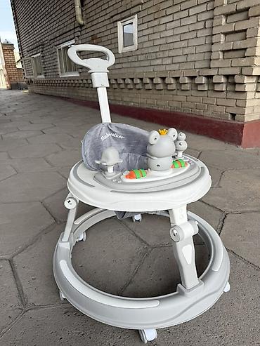 Детские ходунки: Детские ходунки с игровой панелью и ручкой для родителя. Особенности — 2