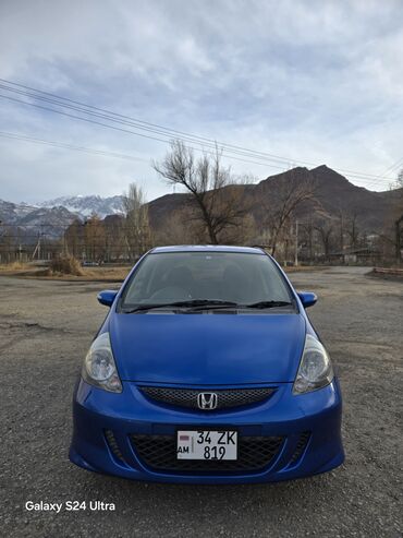 автомобиль хонда фит: Honda Fit: 2005 г., 1.5 л, Автомат, Бензин, Хетчбек