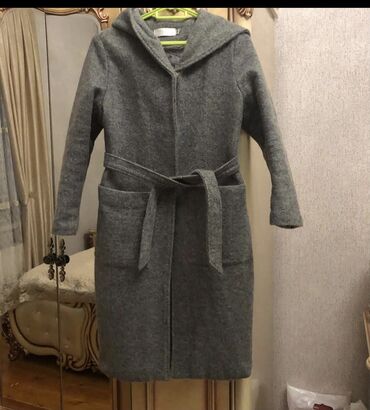 мужское пальто: Пальто M (EU 38), L (EU 40), XL (EU 42), цвет - Серый