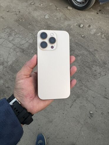 айфон в кредит бишкек: IPhone 16 Pro, Колдонулган, 512 ГБ, Desert Titanium, Коргоочу айнек, 100 %