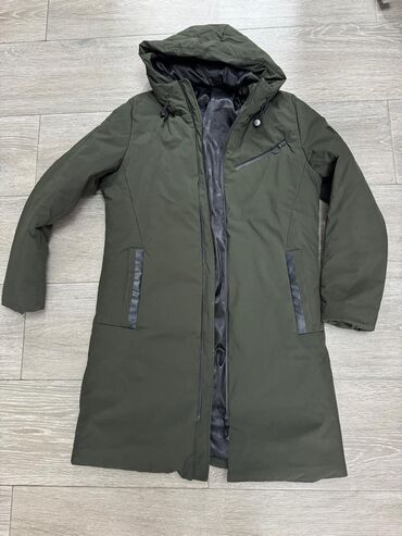 куртка зимняя мужская north face: Куртки мужские42-48р, состояние отличное любая по 700 с,темно