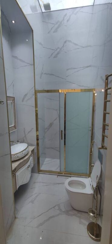 Uzunmüddətli kirayə mənzillər: Bayılda yerləşən ümumi sahəsi 80 kv,m olan,2 otaqlı yaxşı təmirli — 23