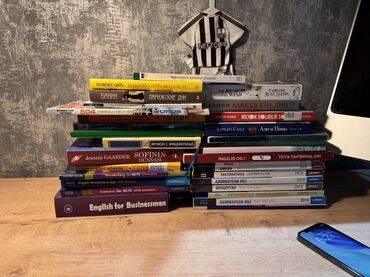 Digər kitablar və jurnallar: Kutablar çoxdur, maraqlı olan üçün əlaqə saxlaya bilərsiniz. satılan — 30