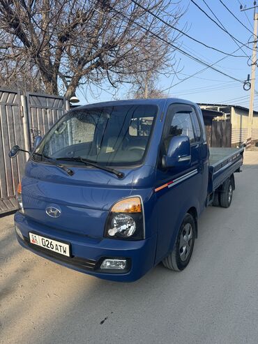 продаю авто номер: Легкий грузовик, Hyundai, Стандарт, До 1 т, Б/у