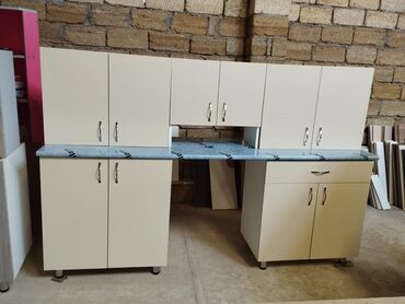 Matraslar: Mebile yendi ölcu 2/25 ünvan masazir Ağ rəngdə və ya açıq bej