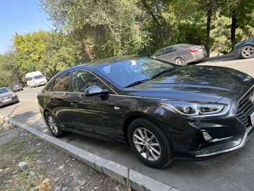 в рассрочку машину: Hyundai Sonata: 2018 г., 2 л, Автомат, Газ, Седан