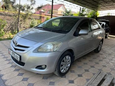 Toyota: Toyota Belta: 2006 г., 1.3 л, Автомат, Бензин