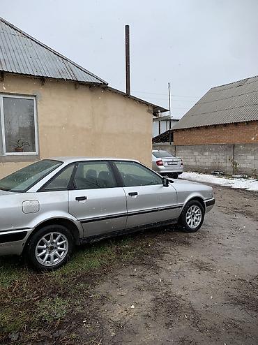 Audi: Audi 80: 1992 г., 2 л, Механика, Бензин, Седан — 12